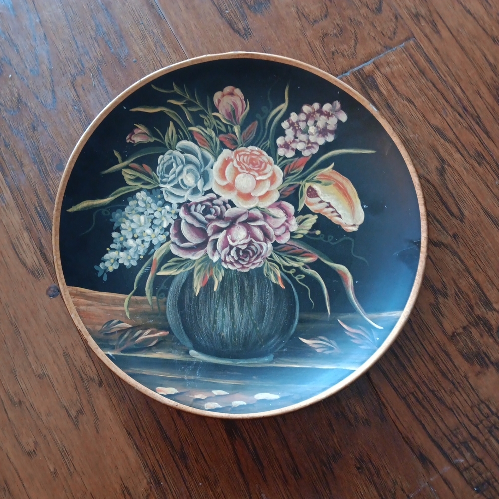 GORGEOUS Set of 3 TOYO Ceramic 11" Decorative Plates. - Picture 5 of 9